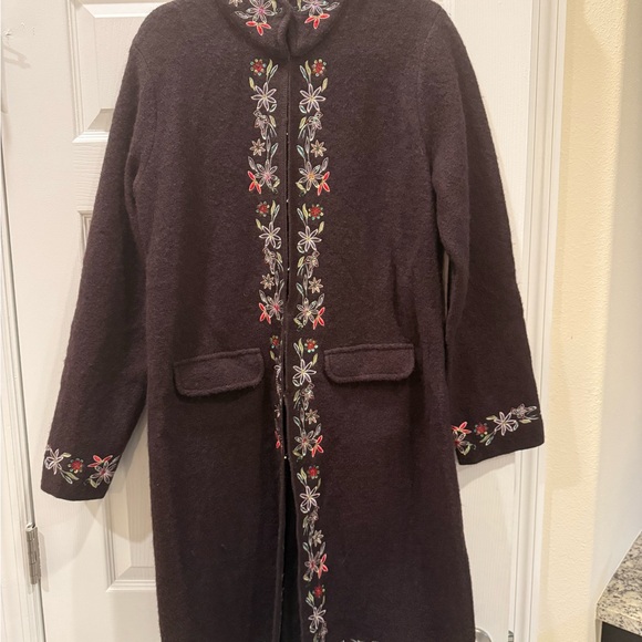 VTG Kenar Brown Coat with Floral Embroidery - Picture 1 of 9